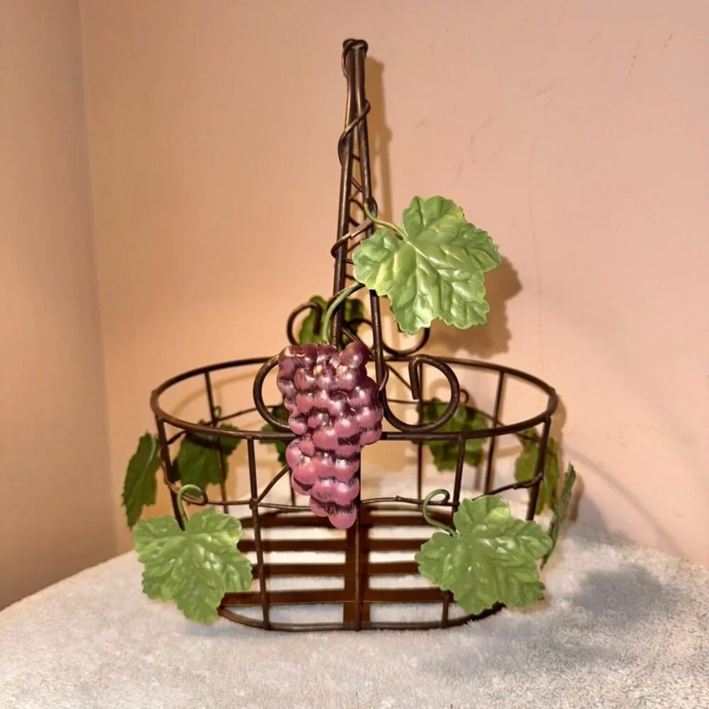 Vintage Green Leaves and Grapes Wire Basket s Wire Basket